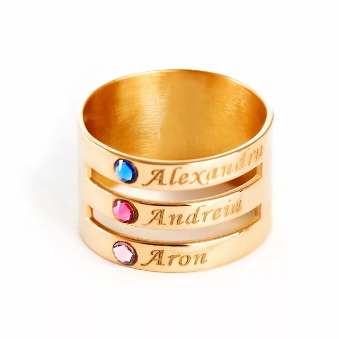 Inel personalizat 3 nume - Argint 925 placat cu Aur galben 18 k