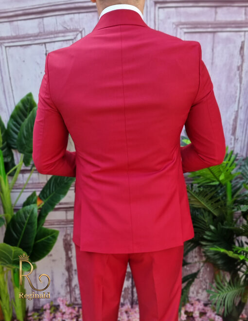 Costum rosu inchis Italian Style