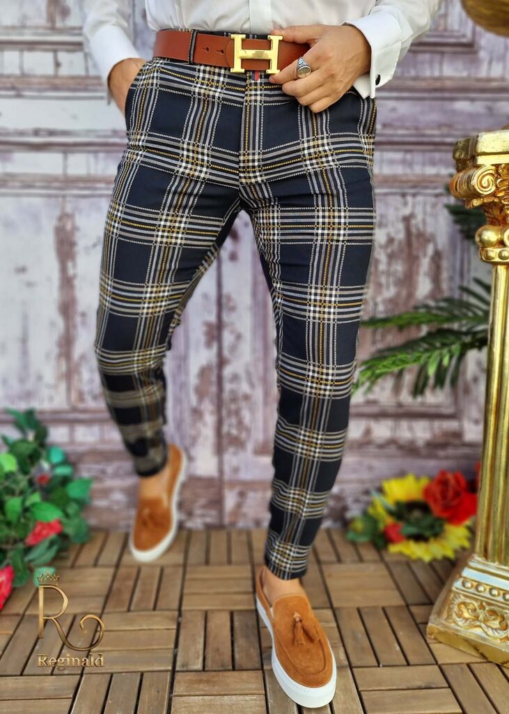 Pantaloni eleganți de bărbați