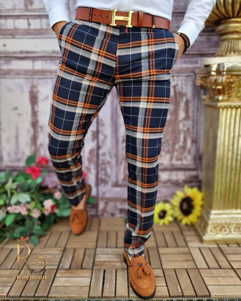 Pantaloni eleganți de bărbați