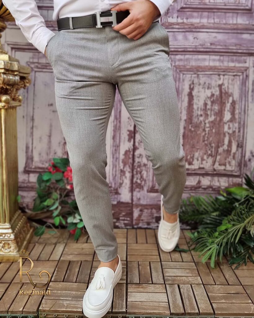 Pantaloni eleganți de bărbați