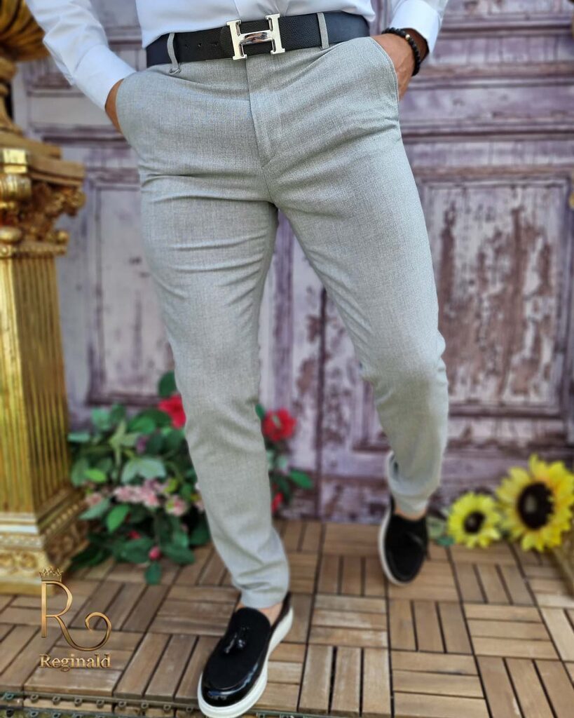 Pantaloni eleganți de bărbați