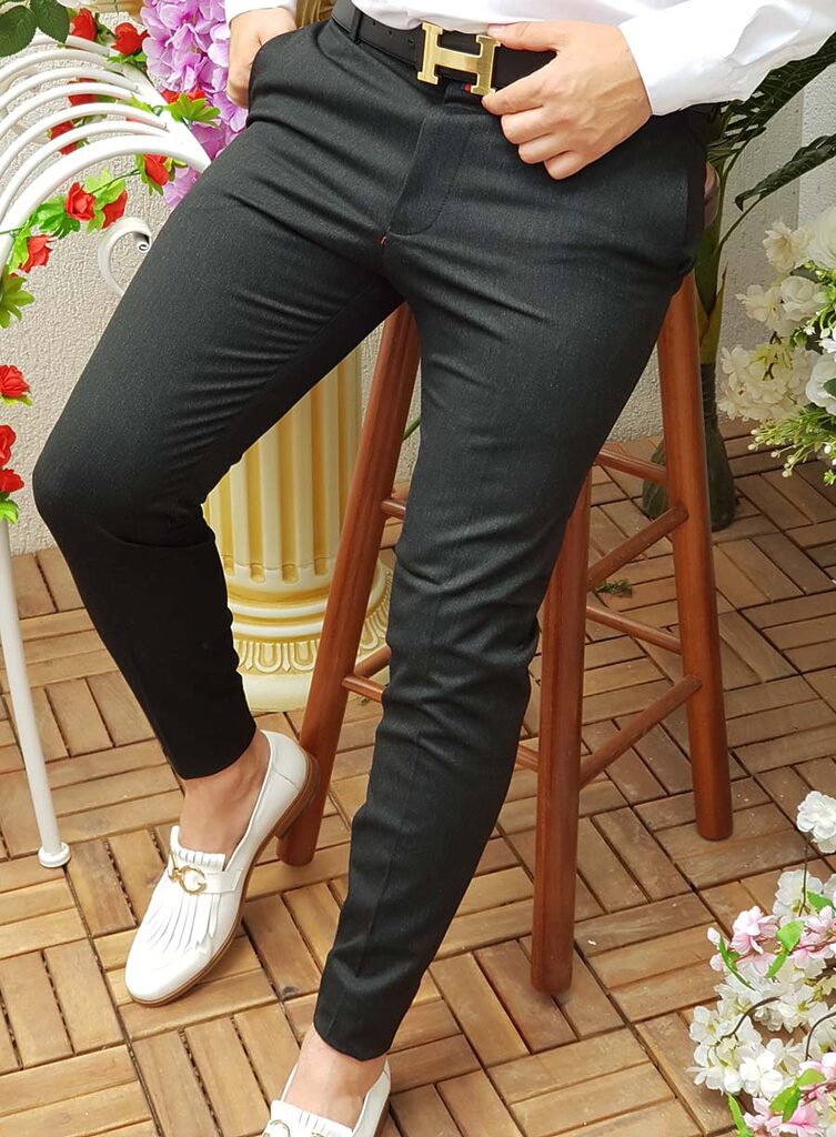 Pantaloni eleganți de bărbați