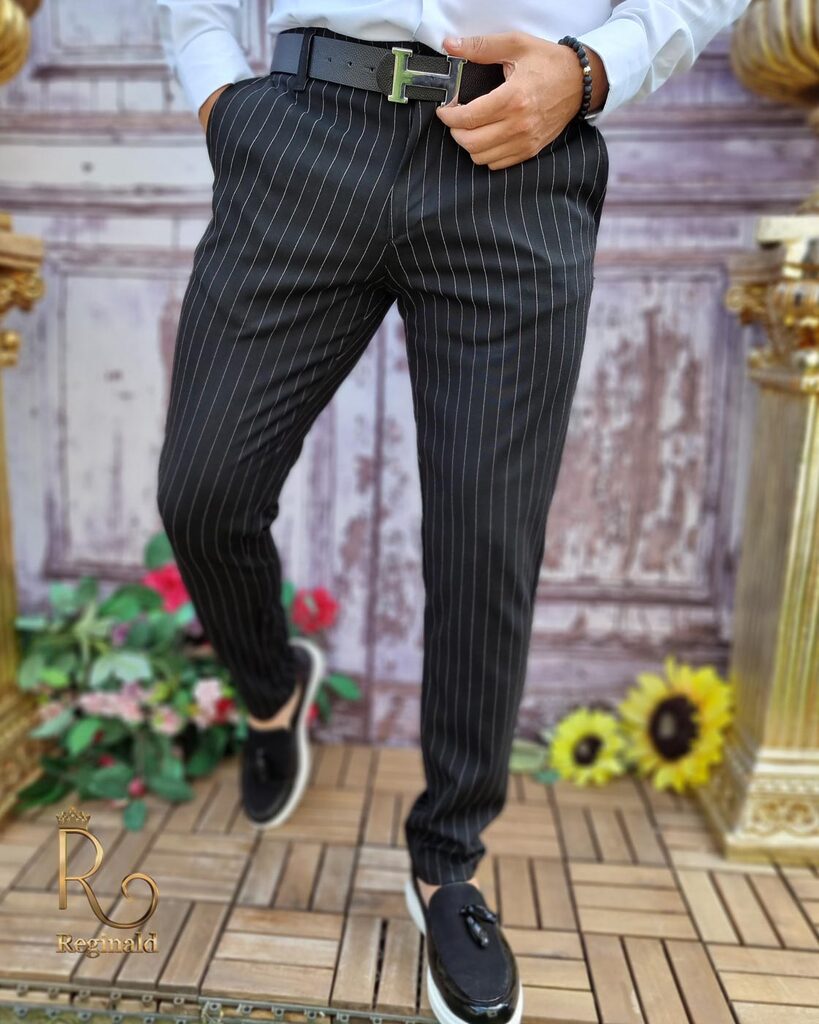 Pantaloni eleganți de bărbați