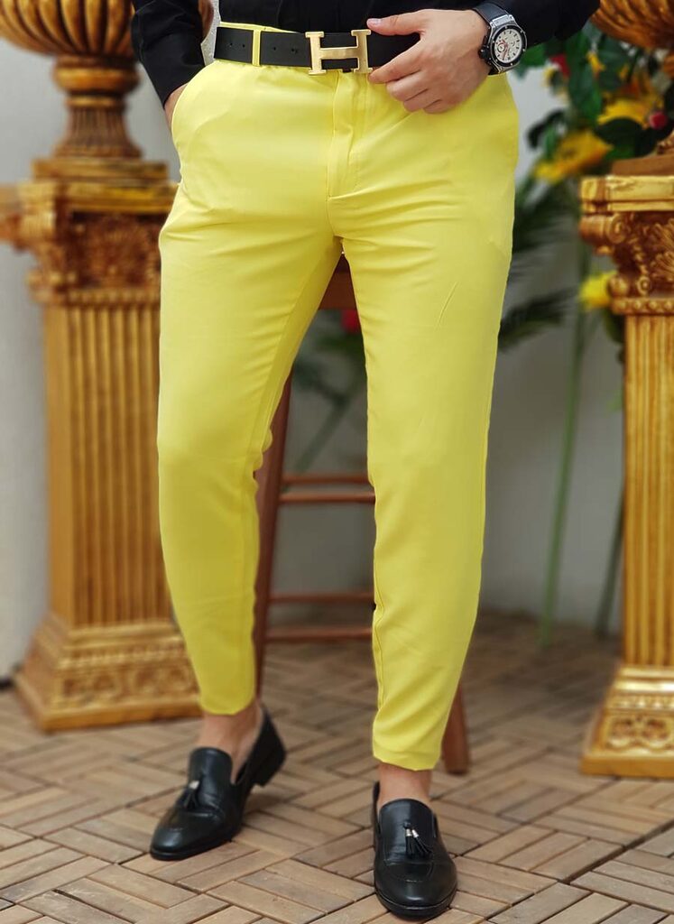 Pantaloni eleganti de barbati