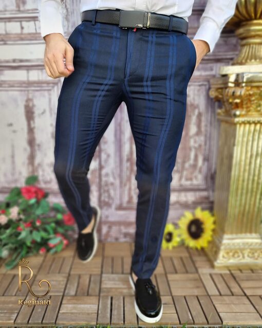 Pantaloni eleganți de bărbați