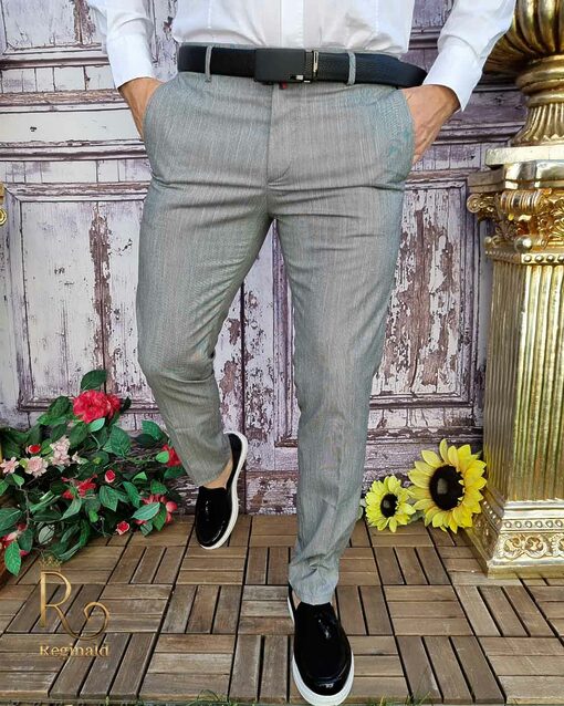 Pantaloni eleganți de bărbați
