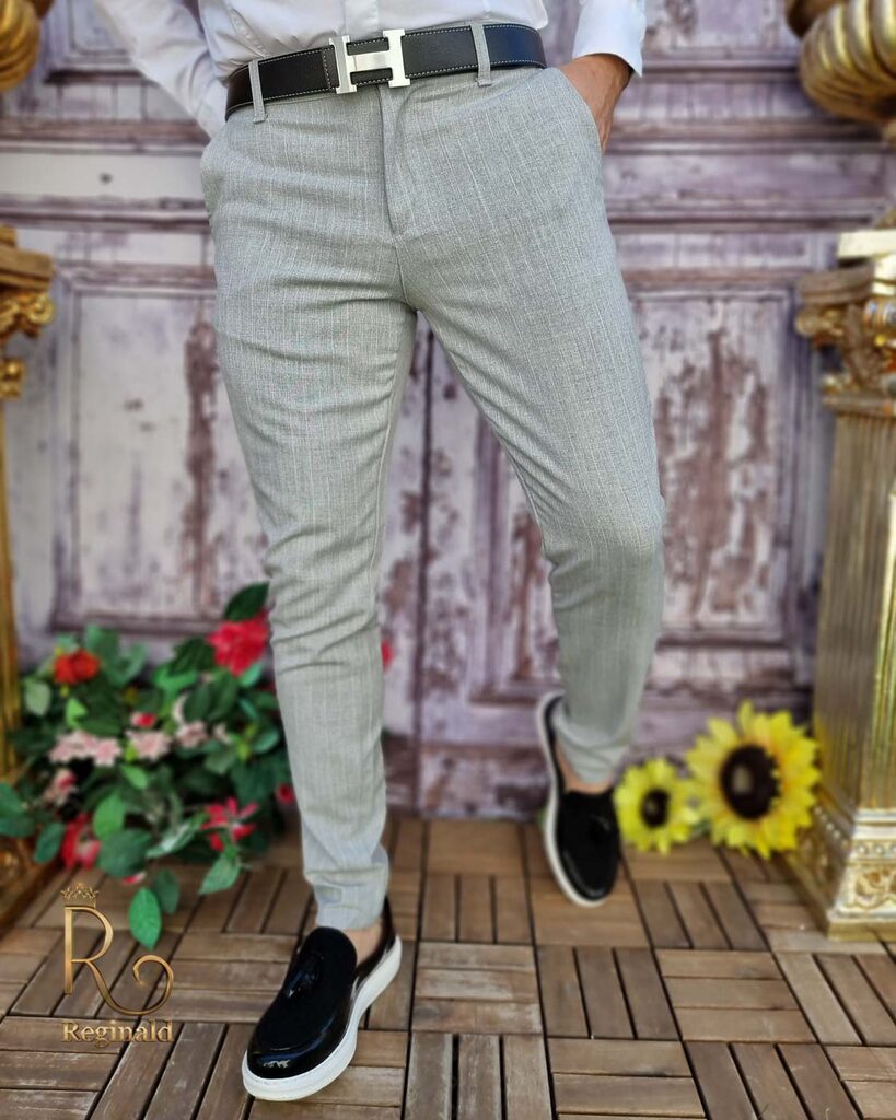 Pantaloni eleganți de bărbați