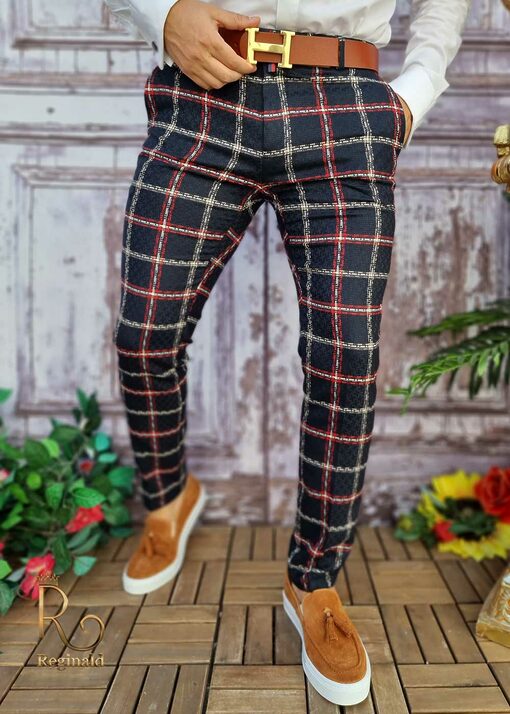 Pantaloni eleganti de barbati