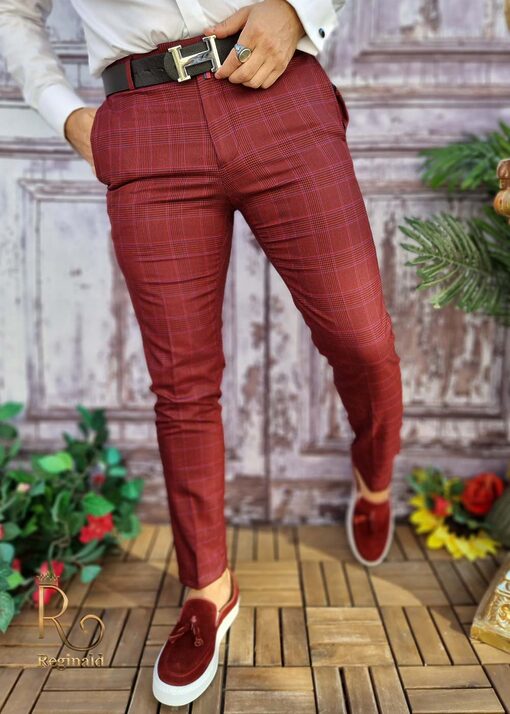 Pantaloni eleganti de barbati