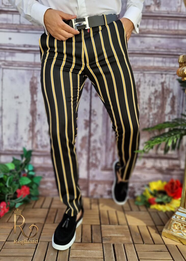 Pantaloni eleganti de barbati