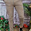 Pantaloni eleganti de barbati maro cu model
