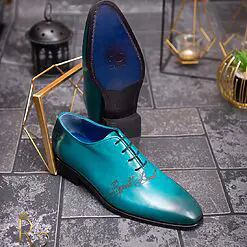 Pantofi eleganți de bărbați din piele naturala