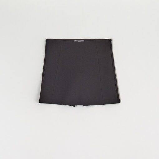 Sinsay - Pantaloni scurți din stofă - Negru-Collection > all > shorts