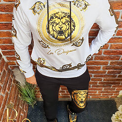 Bluza alba cu pantalon Negru