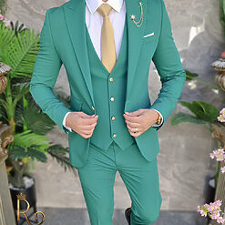 verde cu butoni aurii