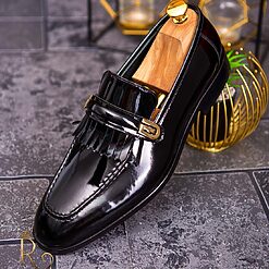 Pantofi Loafers barbatesti negri lacuiti piele naturala P1709 3