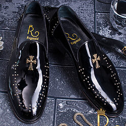 Pantofi Loafers din piele naturala lacuita cu tinte metalice aurii - P1033-Pantofi