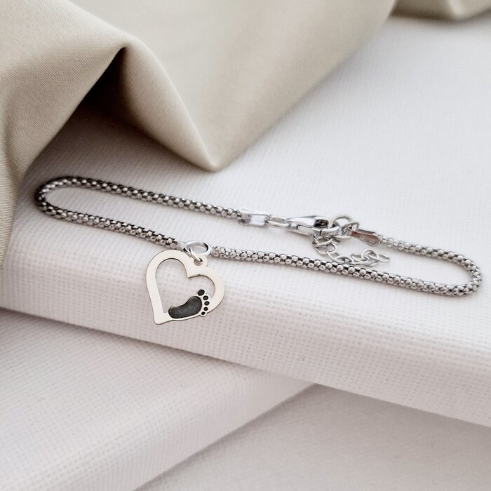 Bratara snake dama - Iubire materna - Charm contur inima cu piciorus - Argint 925-Valentine's Day >> Cadouri pentru EA >> Noutati