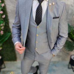 Costum de barbati Gri cu nasturi aurii Sacou Vesta si Pantalon C4680 6