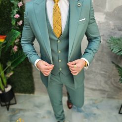 Costum de barbati Verde cu nasturi aurii Sacou Vesta si Pantalon C4679 2