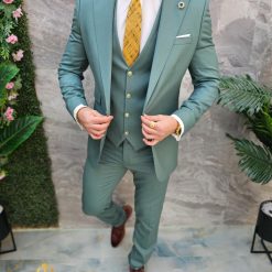 Costum de barbati Verde cu nasturi aurii Sacou Vesta si Pantalon C4679 7