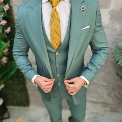Costum de barbati Verde cu nasturi aurii Sacou Vesta si Pantalon C4679 8