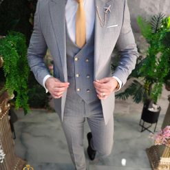 Costum de barbati gri cu dungi Sacou Vesta si Pantalon C4736 5