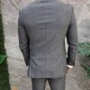 Costum de barbati gri in dungi: Sacou si Pantalon - C4677-Costume