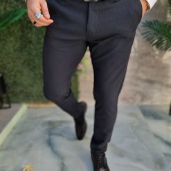 Pantaloni eleganti de barbati