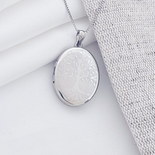 Medalion oval cu poze in interior - Eternal Tree - Argint 925 Rodiat-Toate >> Argint 925 >> Lantisoare Argint >> Noutati