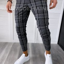 Pantaloni barbati casual regular fit gri inchis in carouri B1877 70-5 E~-Pantaloni > Pantaloni casual