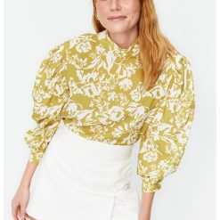 Bluza cu imprimeu floral si maneci bufante-FEMEI-IMBRACAMINTE/Bluze