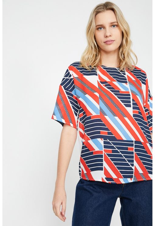 Bluza cu maneci scurte si model geometric-FEMEI-IMBRACAMINTE/Bluze