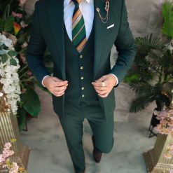Costum de barbati verde texturat nasturi aurii Sacou Vesta si Pantalon C4960 4
