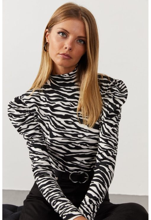 Bluza cu model zebra-FEMEI-IMBRACAMINTE/Bluze
