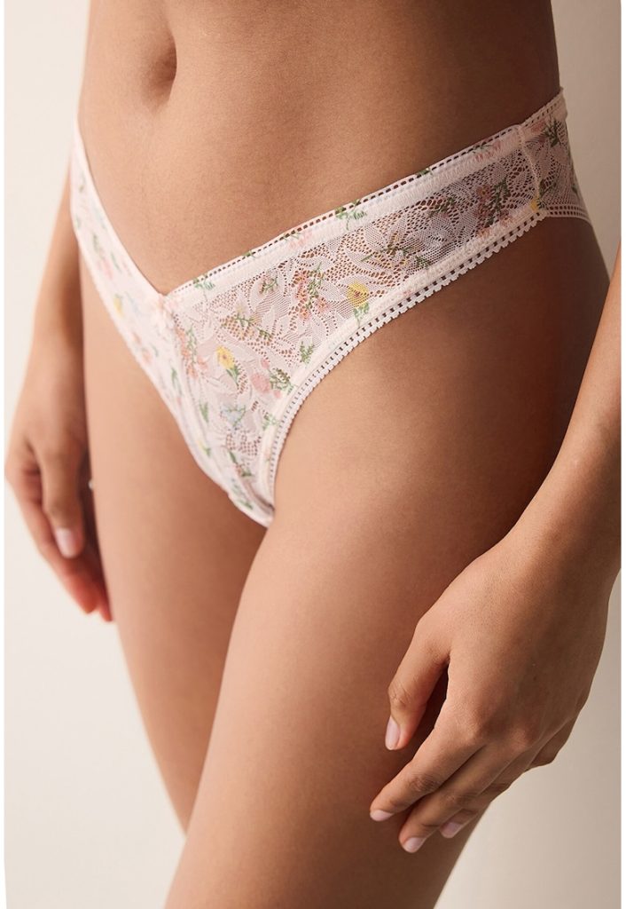 Chiloti tanga cu model si insertii de dantela-FEMEI-IMBRACAMINTE/Lenjerie intima