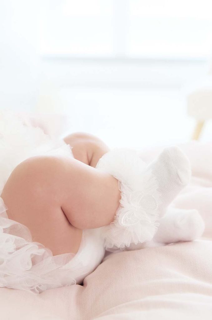 Mayoral Newborn sosete bebe culoarea alb-Îmbrăcăminte