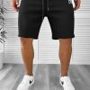 Pantaloni de trening scurti negri L4453 O3-4.3-Pantaloni > Pantaloni scurti
