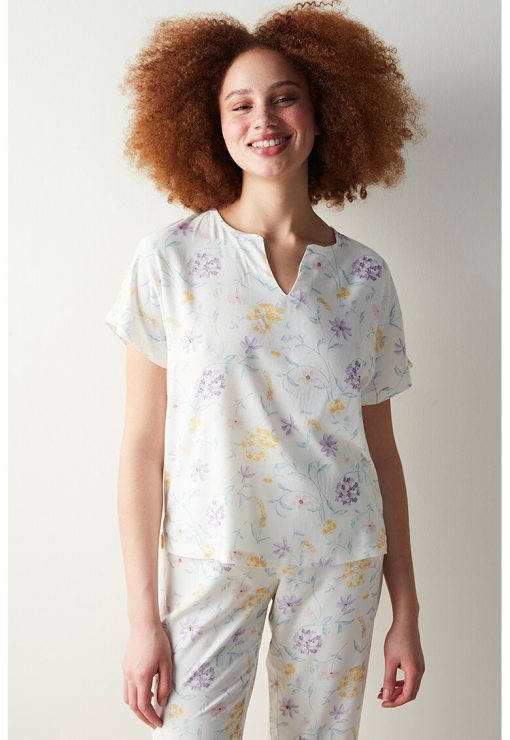 Tricou de pijama cu model floral-FEMEI-IMBRACAMINTE/Pijamale si halate de baie