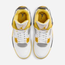 W 4 Retro 4