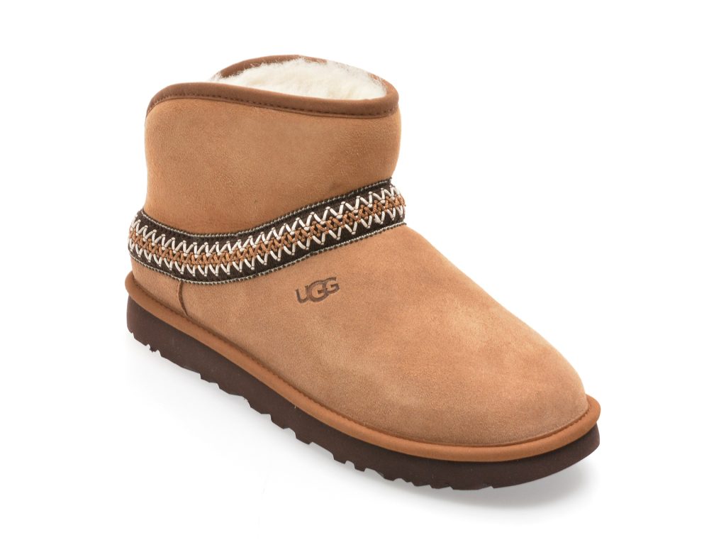 Ghete UGG maro