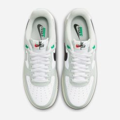 Air Force 1 07 LV8 4