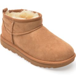 Ghete UGG maro