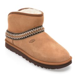 Ghete UGG maro