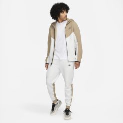 M Tech Fleece Windrunner Hoodie 2