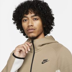 M Tech Fleece Windrunner Hoodie 3