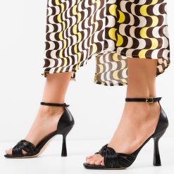 Sandale cu toc Elertya Negre 2