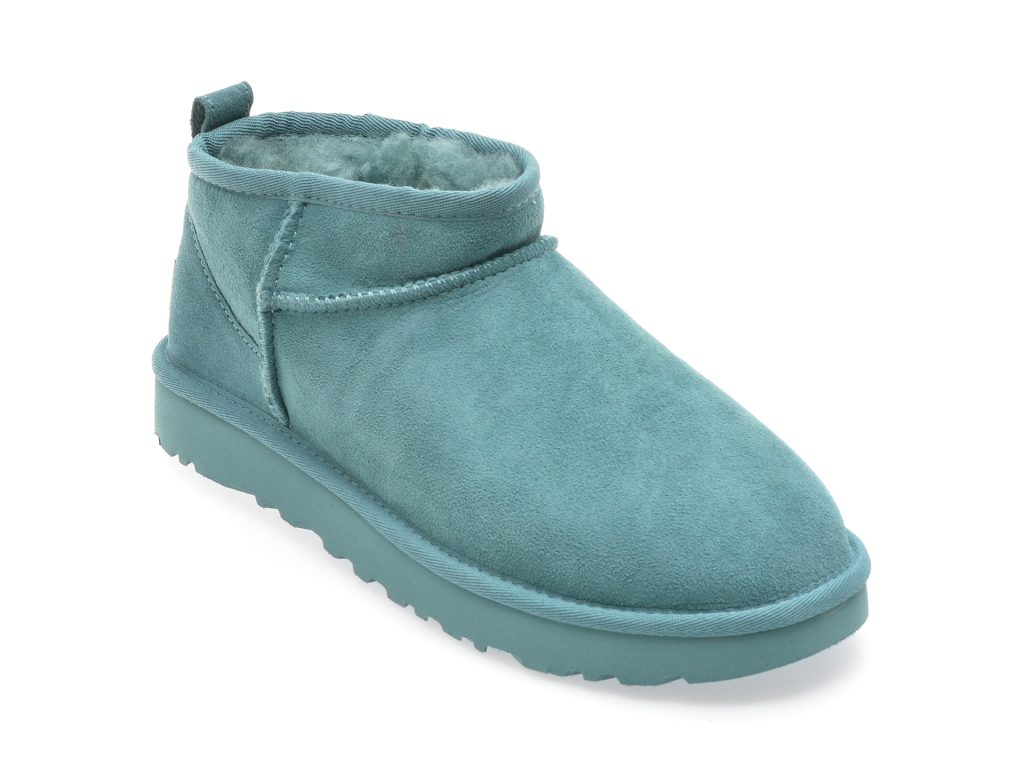 Ghete UGG bleumarin