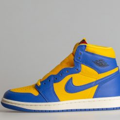 W 1 Retro High OG-Sneakers